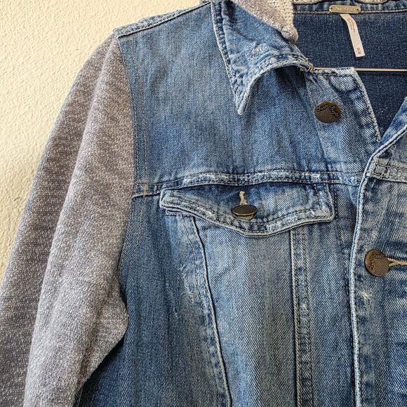 Free People Denim Sweater Jacket Colorblock Women Size M Blue Gray Raw Edge - Picture 7 of 13